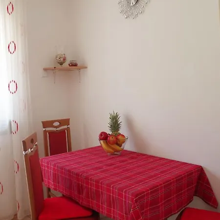 Apt Silvia 2+1 Apartament *